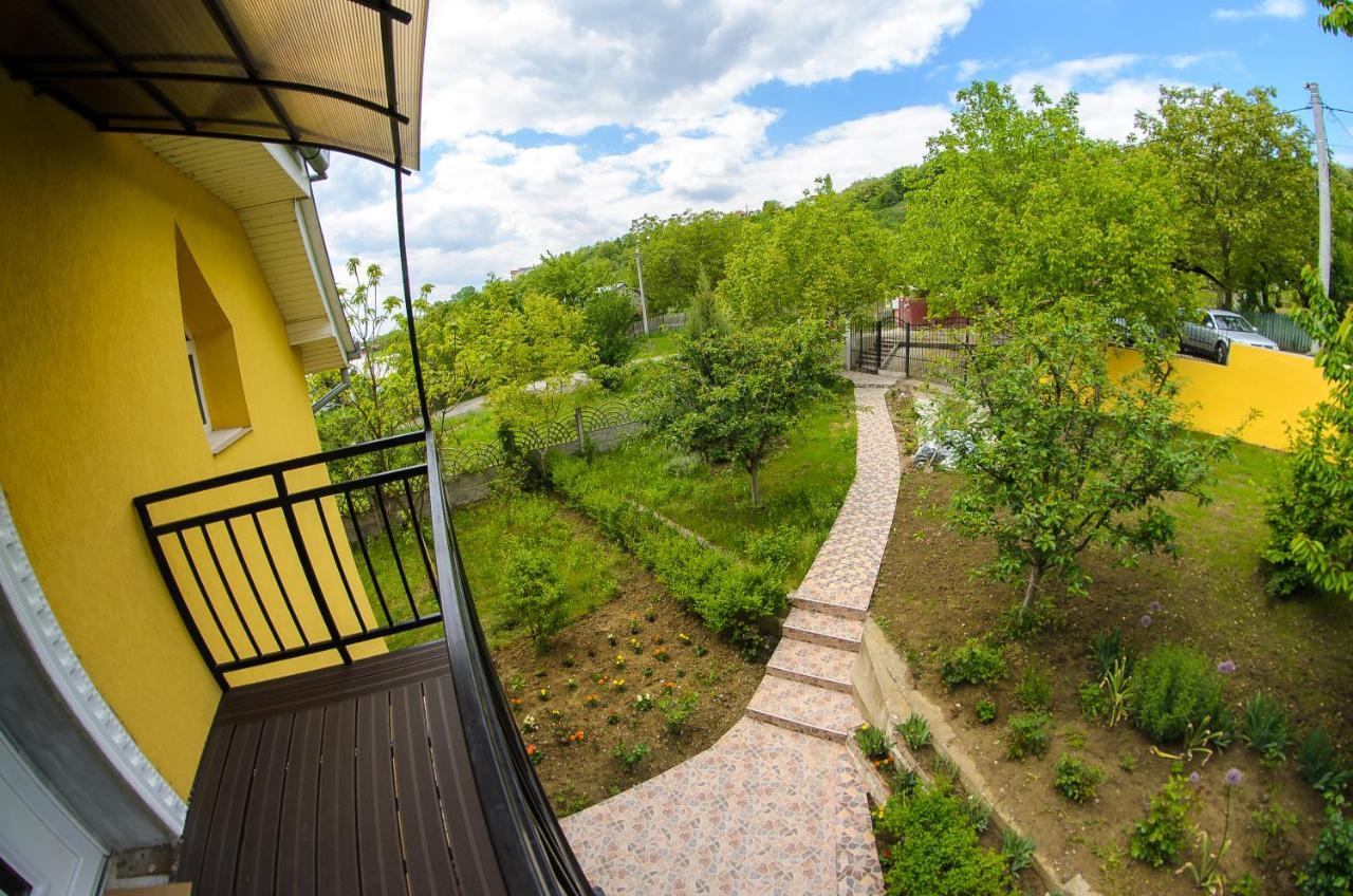 Casa Liana Hotel Oradea Bagian luar foto